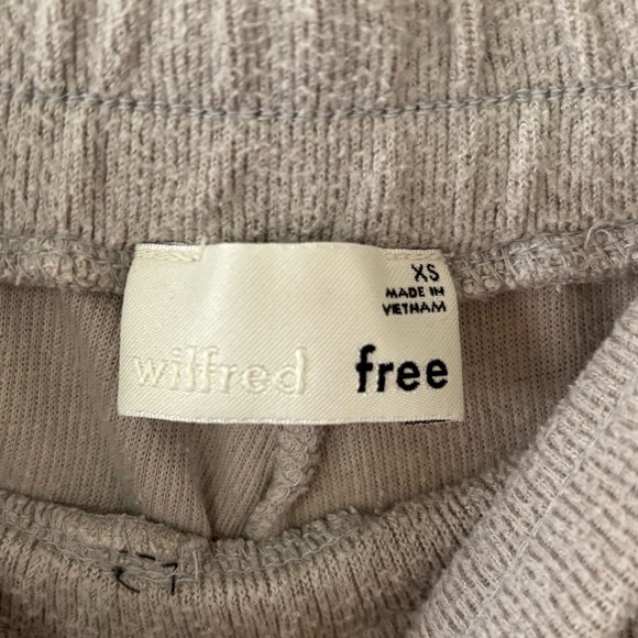 Wilfred FREE| Aritzia Soft Light Grey Oversized Loungewear Pants‎ Joggers Sz XS - Picture 2 of 3